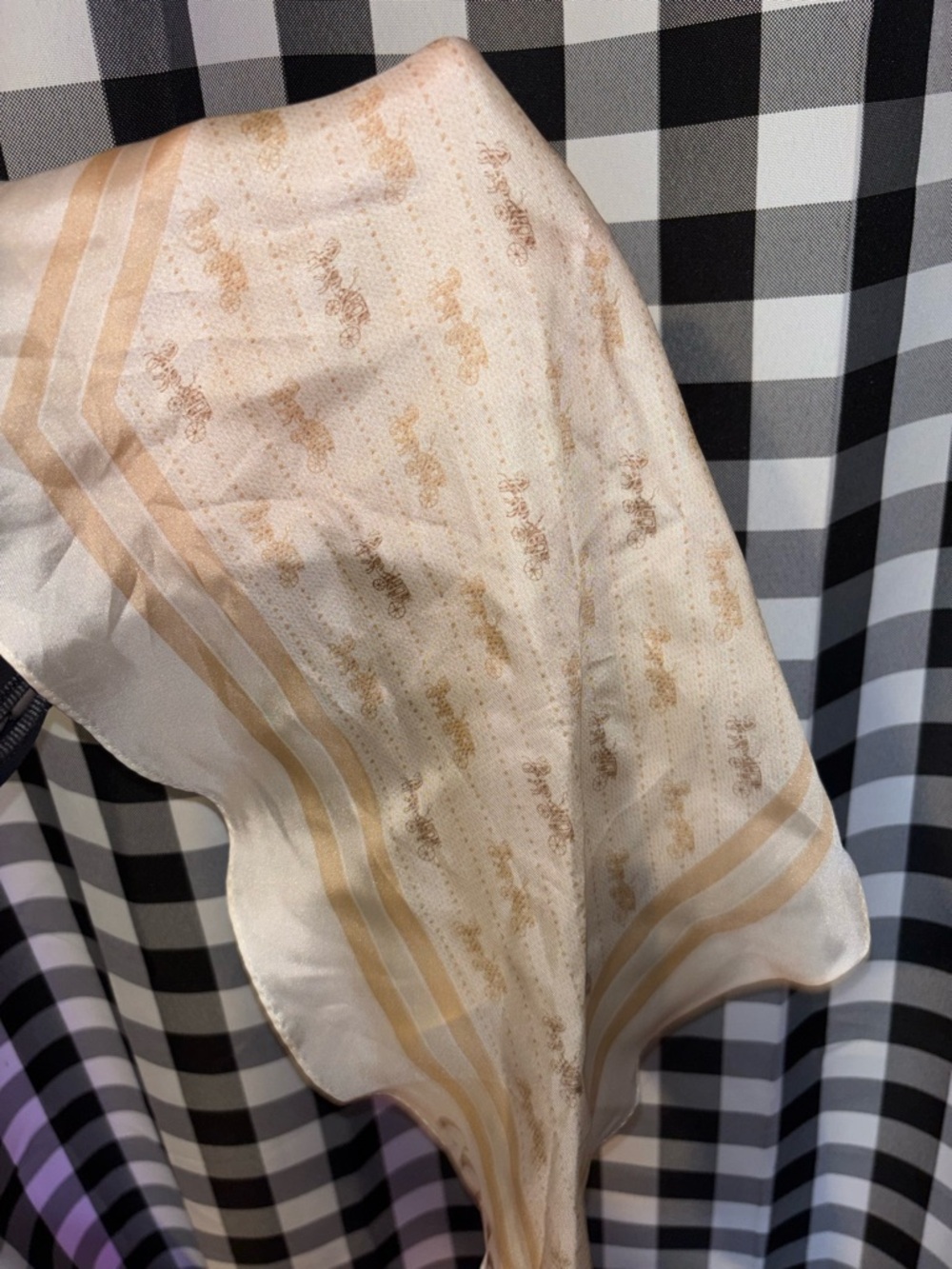 Coach Horse and Carriage Print Scarf NWOT - Picture 4 of 4